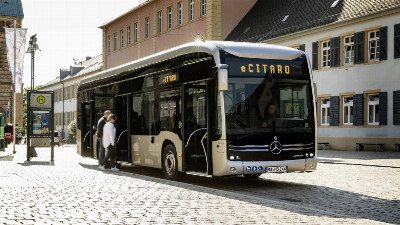 Beitragsbild - Elektrobusse rollen nach Basel